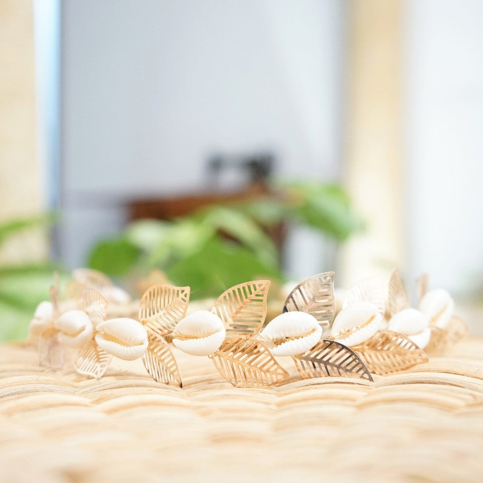 Bandeau mariage doré avec coquillages, fait main