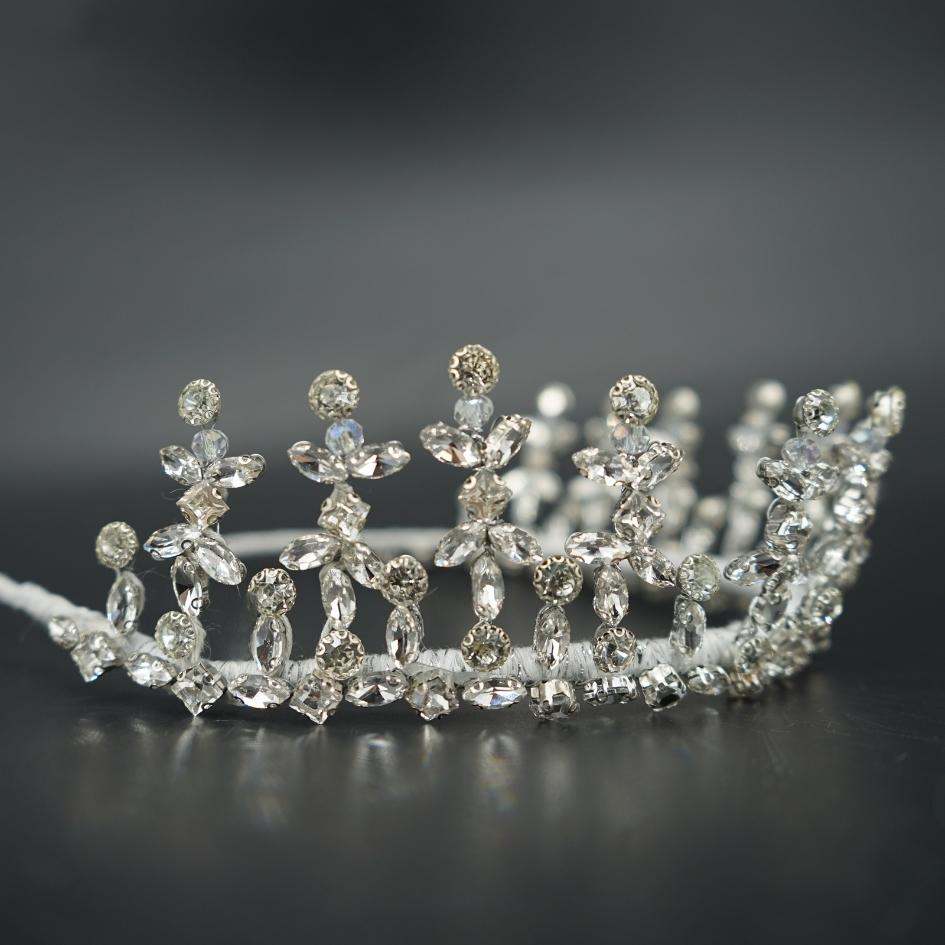 Diadème Royal en Cristaux - Accessoire Mariée Élégant