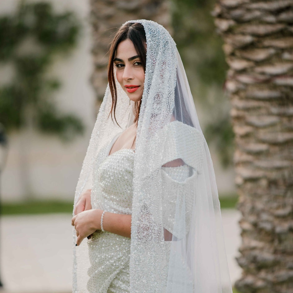 Voile de Mariage en Tulle avec Perles et Broderie Élégante